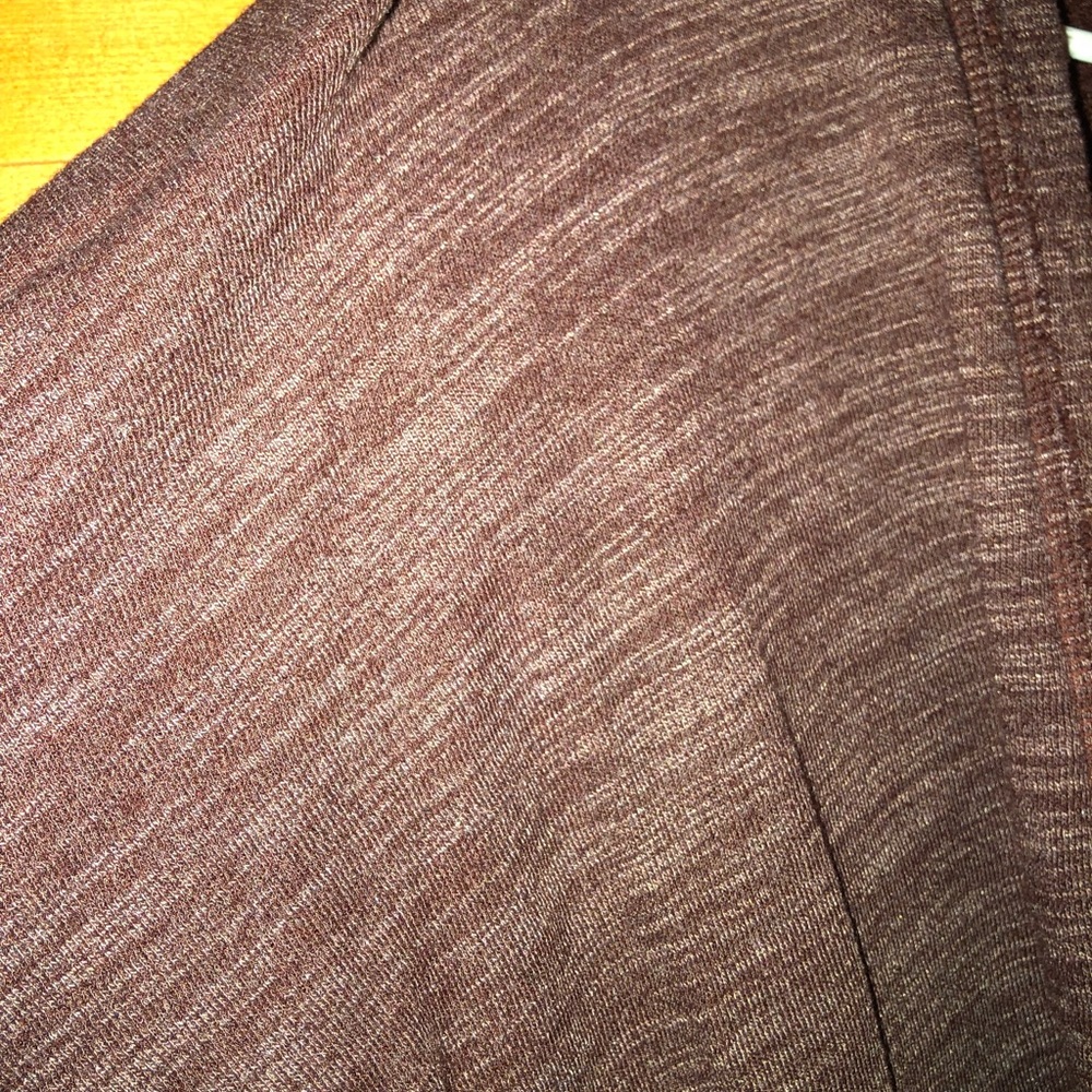 Maroon pull over sweater - Picture 3 of 4